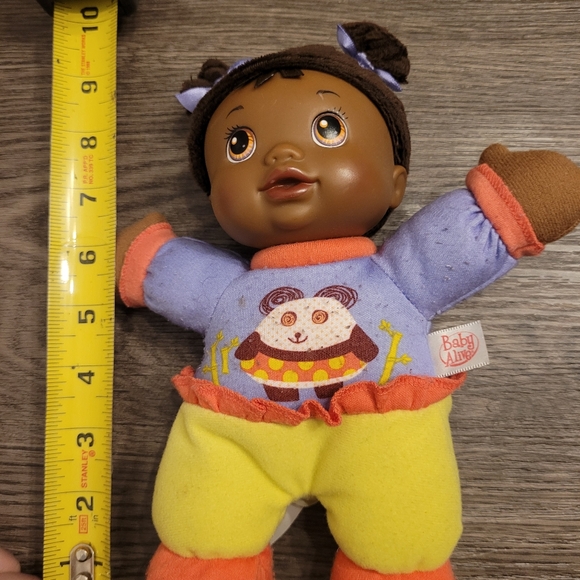 Hasbro Baby Alive Luv N Snuggle Rare African American AA 1st for me Baby Alive - Picture 4 of 4
